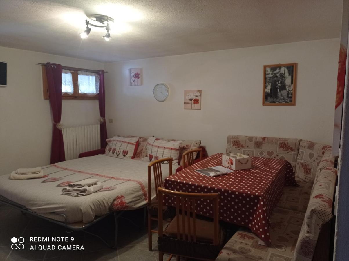 Canton 520 Camera Matrimoniale E Appartamento Self Check In 利维尼奥 外观 照片